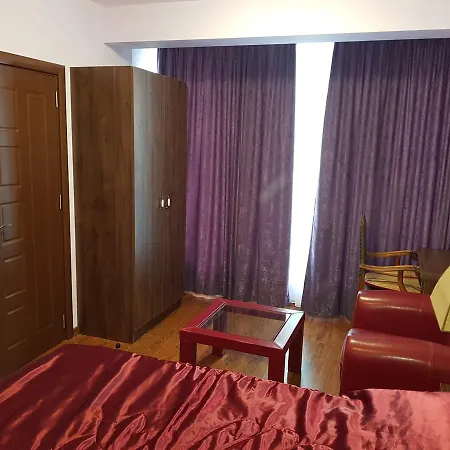 Symphony Suites *